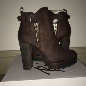 Seven Lug boots, never been worn!